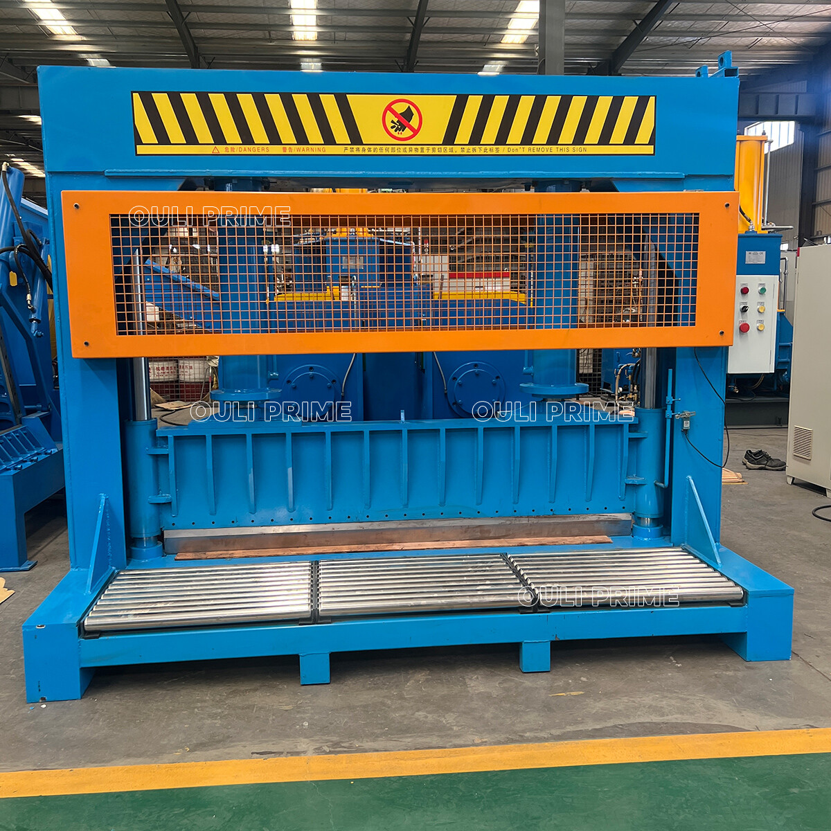 Hydraulic Rubber Bale Cutter / Rubber Cutting Machine