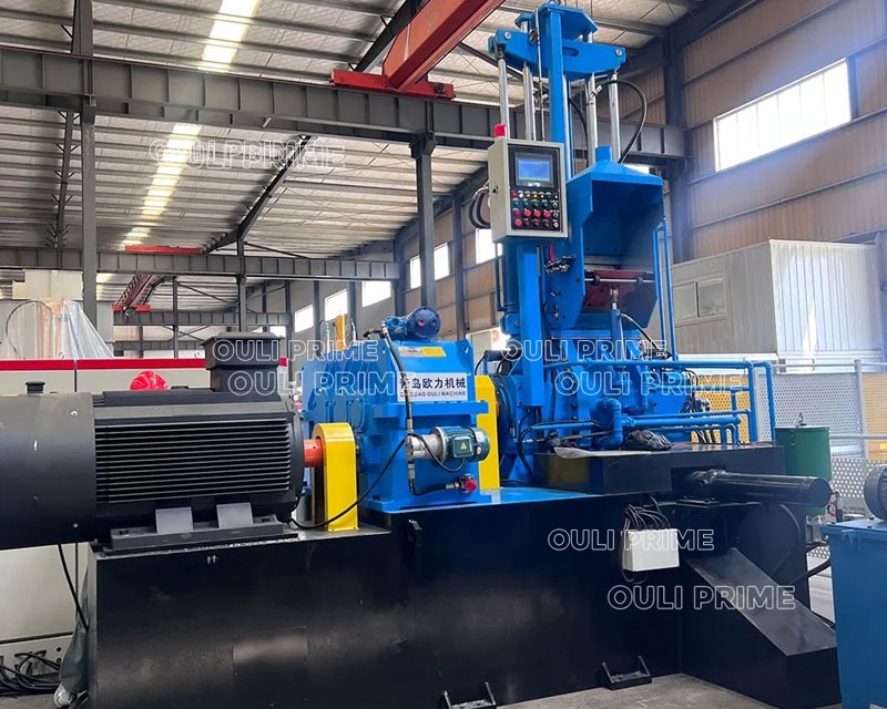 Banbury Mixers: Enhancing Rubber Compounding Efficiency with Advanced Kneader Technology