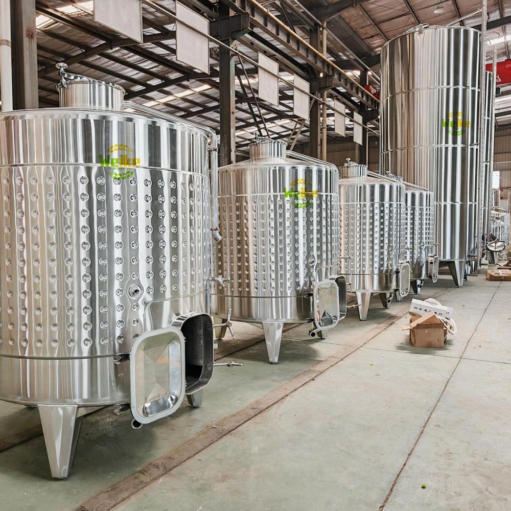 5000L red wine fermentation tanks