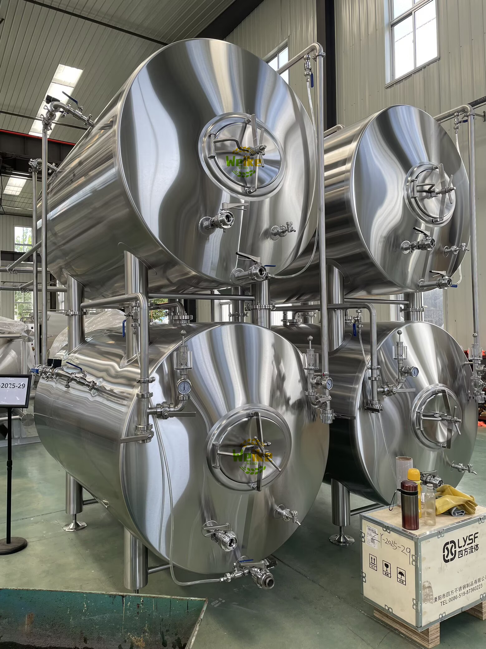 2000L horizontal stackable bright beer tank