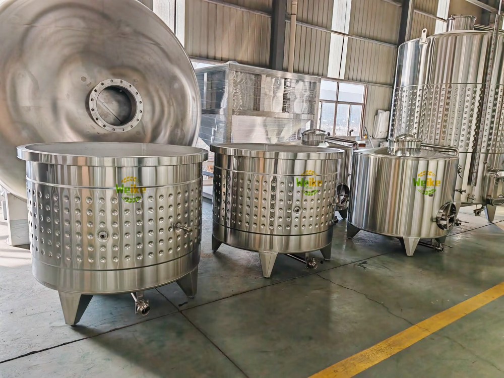 Variable Capacity Wine Tanks for Premium Winemaking