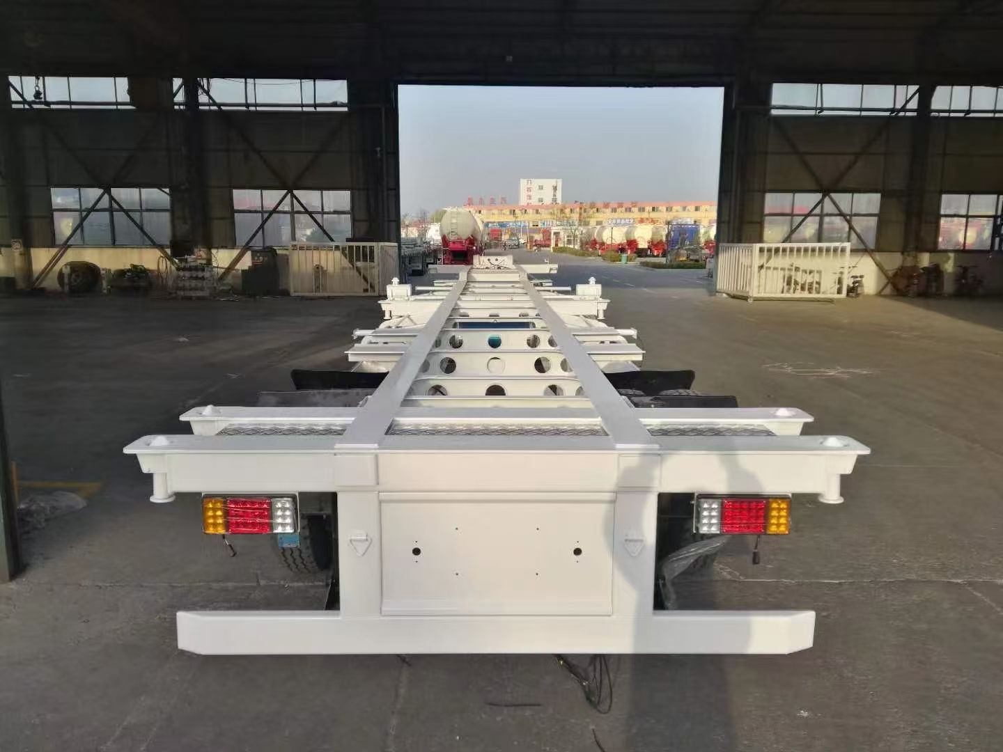 2 3 Axles 20 ft Container Skeleton Semi-trailer for Sale