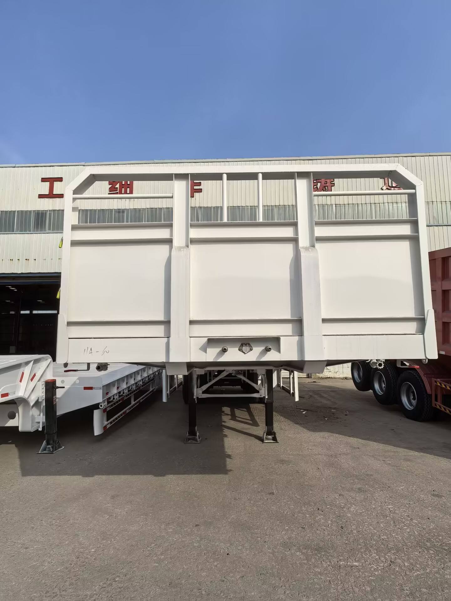 800mm Railing Cargo Semi-Trailer 30t-80t Side Wall Trailers for Sale 3 Axle Truck Trailers