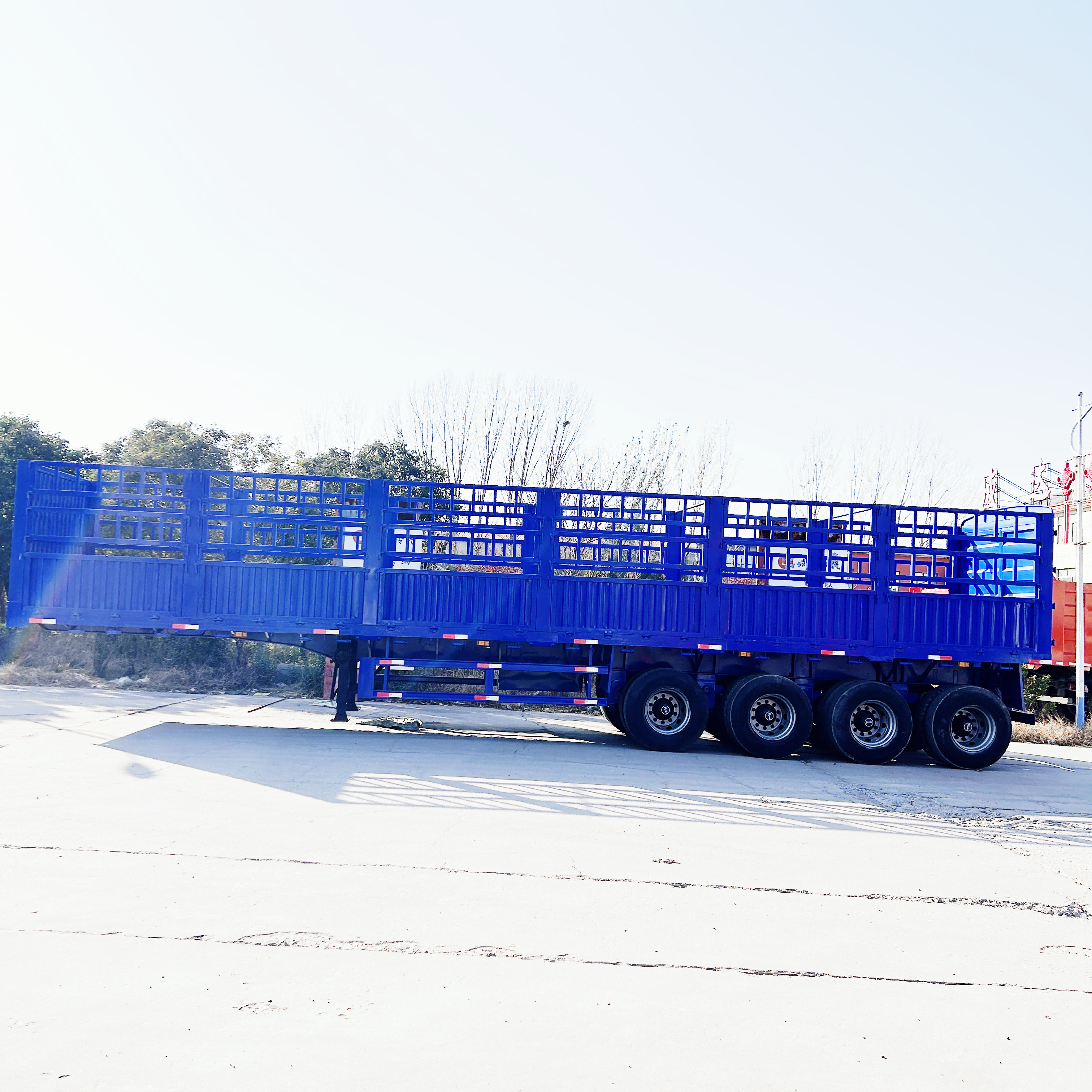 Bulk Container Cargo Transport 4-Axle High-Sided Fence Side Wall Semi Trailer