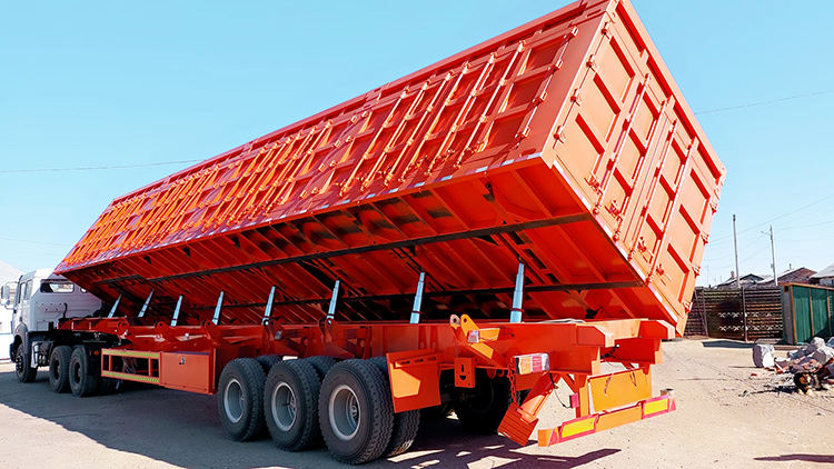 Hydraulic side-dump semi-trailer with tipping function, a highly efficient and labor-saving dump truck.