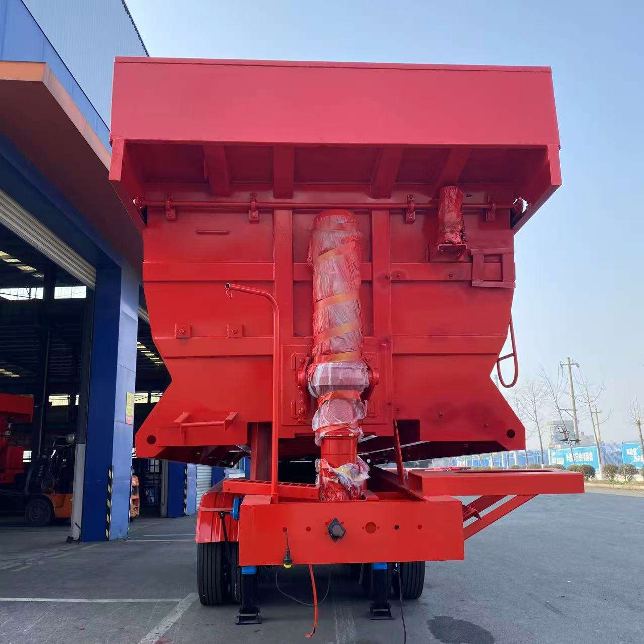 U-shaped agricultural and commercial dump semi-trailer