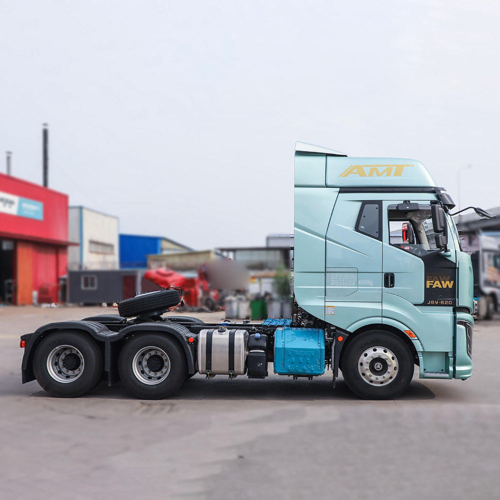 FAW New J6V 500Hp 550Hp Euro5 Diesel Tractor Trucks