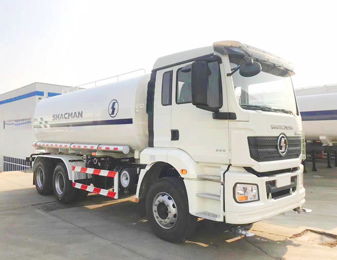 SHACMAN F2000 6*4 Sprinkler Truck Water tank Truck