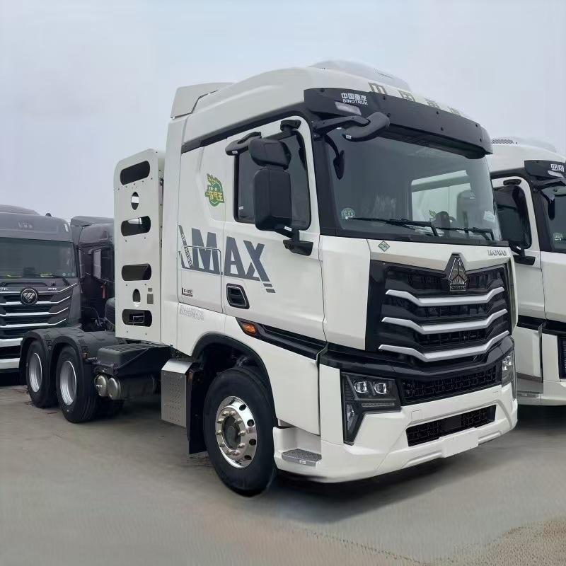 HOWO MAX 6x4 Heavy 50Ton Tractor Truck with 10 Wheels