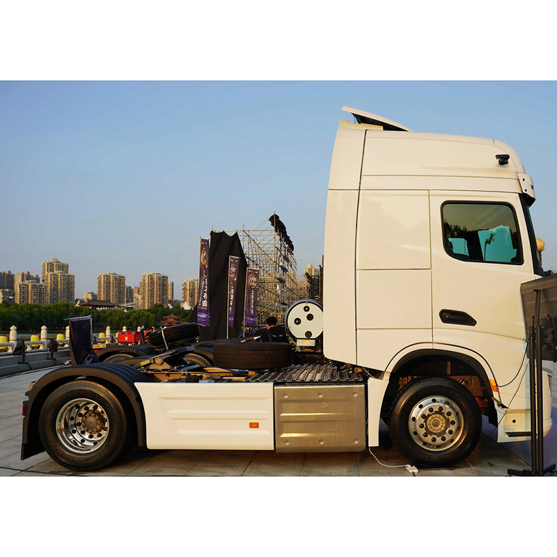 Shacman Delong X6000 600HP 4X2 Shaanxi Automobile AMT Automatic Transmission Diesel Engine Heavy Duty Truck Tractor Truck