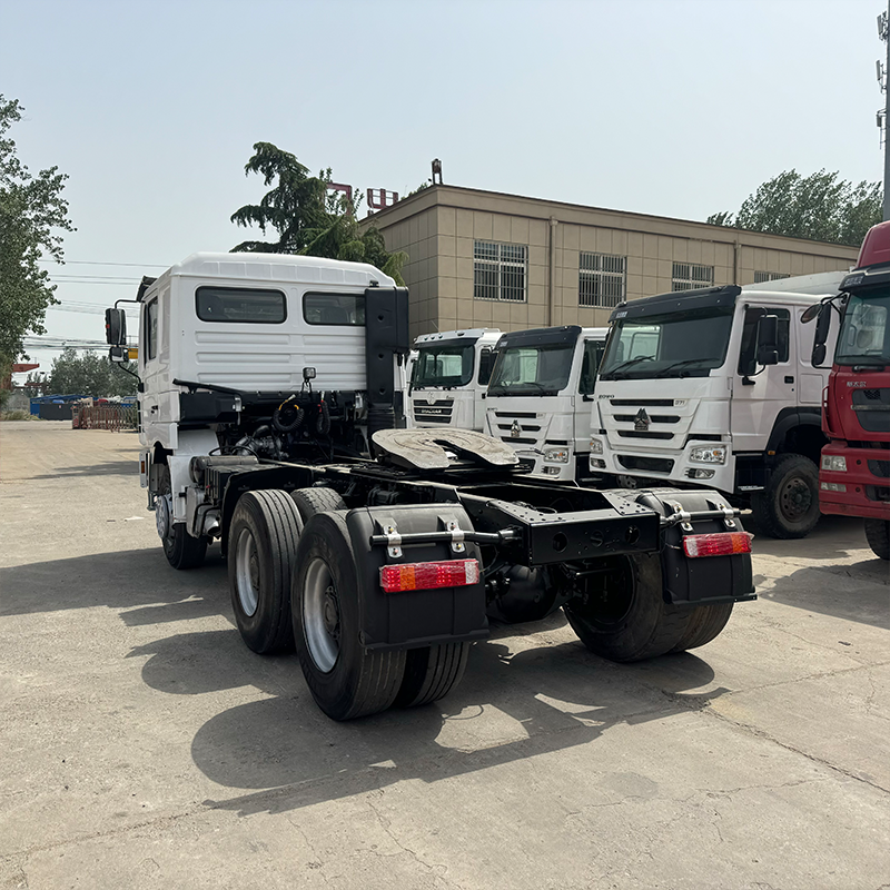 Used Shacman F3000 6x4 Prime Mover Truck Left Hand Drive Euro 3 Emission Weichai Engine Diesel Fuel