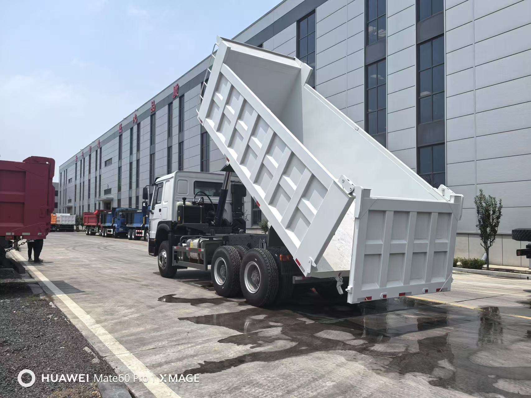 Used Sinotruk HOWO TX 30 Ton Dump Truck 371HP 400HP 450HP Tipper Truck