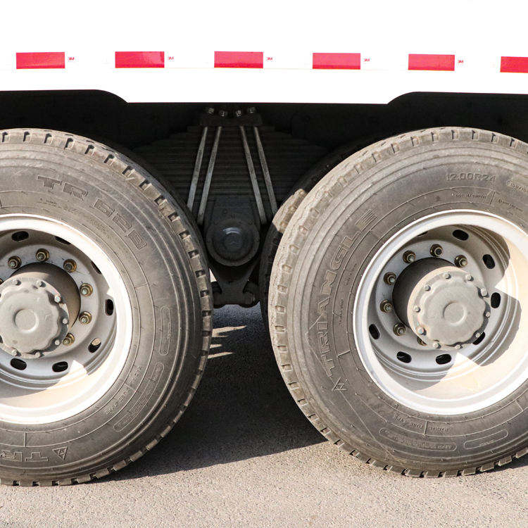 HOWO NX 6X4 Diesel Tipper Truck 20 Tons Loading Capacity Dump Truck for Sales