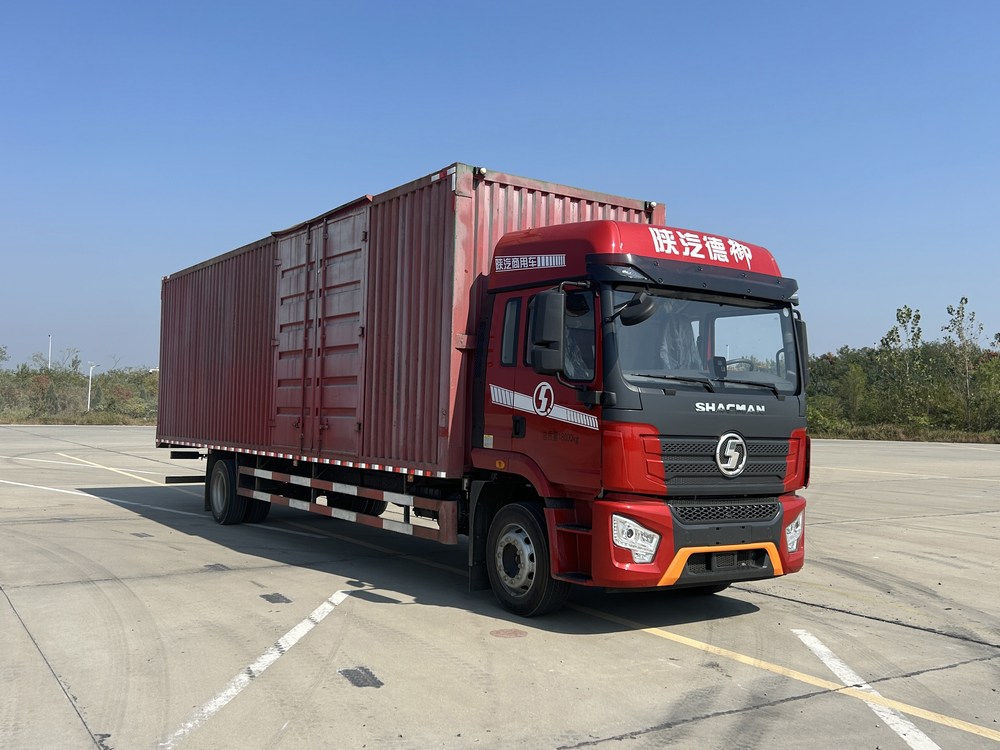 Container Truck  Shacman 4x2 6 Tires Euro2 3 Totally Enclosed