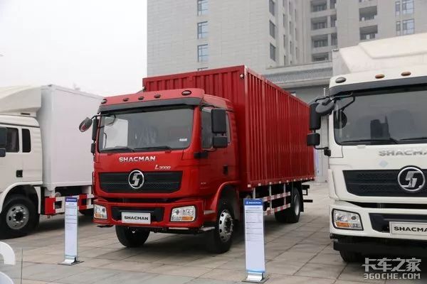 Container Truck  Shacman 4x2 6 Tires Euro2 3 Totally Enclosed
