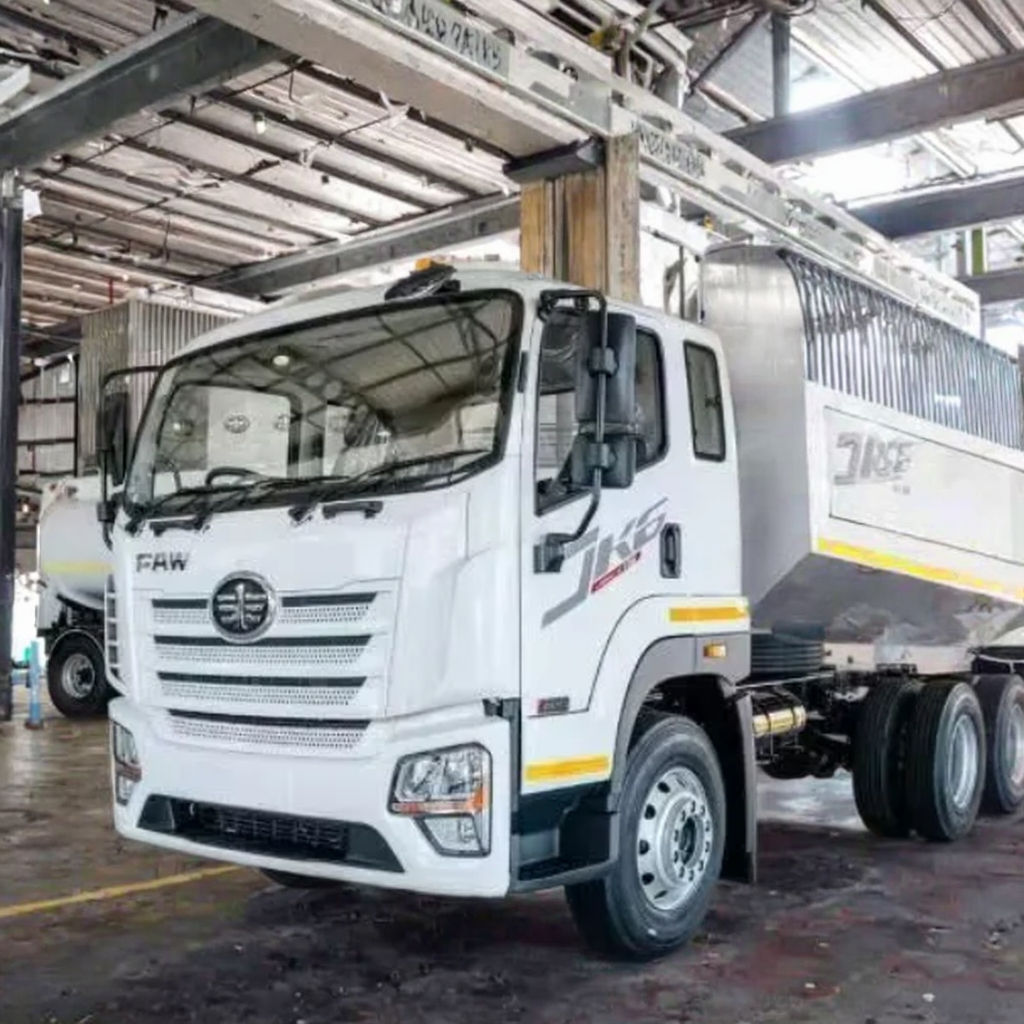 FAW JK6 400HP 6X4 6.5m Diesel Euro 3 Left Steering Heavy Duty Dump Truck Weichai Engine 31-40T Load Capacity