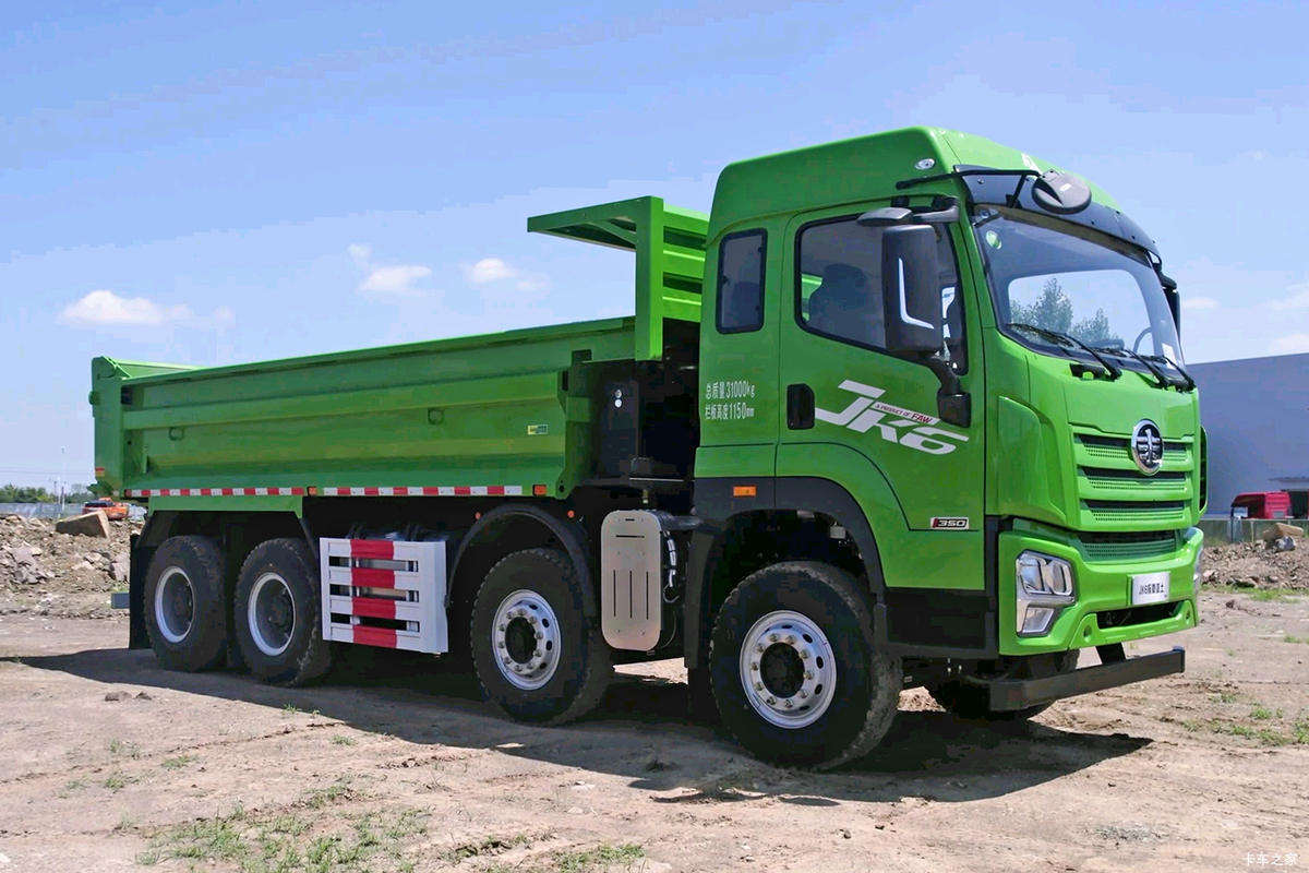 FAW Truck JK6 Left-Hand Drive 8x4  Euro 3 41-50t Mining Dump Truck with FAST Manual Gearbox New Weichai Engine 350hp Diesel