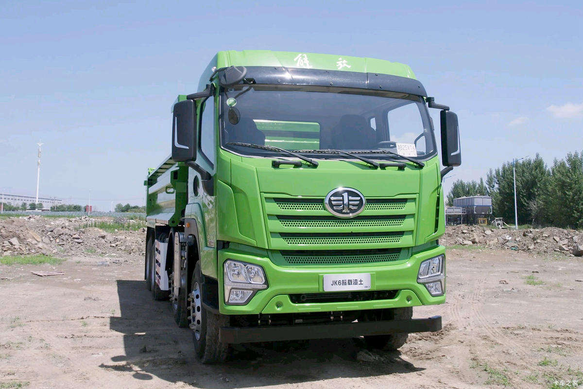 FAW Truck JK6 Left-Hand Drive 8x4 Euro 3 41-50t Mining Dump Truck with FAST Manual Gearbox New Weichai Engine 350hp Diesel FAW Truck JK6 Left-Hand Drive 8x4 Euro 3 41-50t Mining Dump Truck with FAST Manual Gearbox New Weichai Engine 350hp Diesel