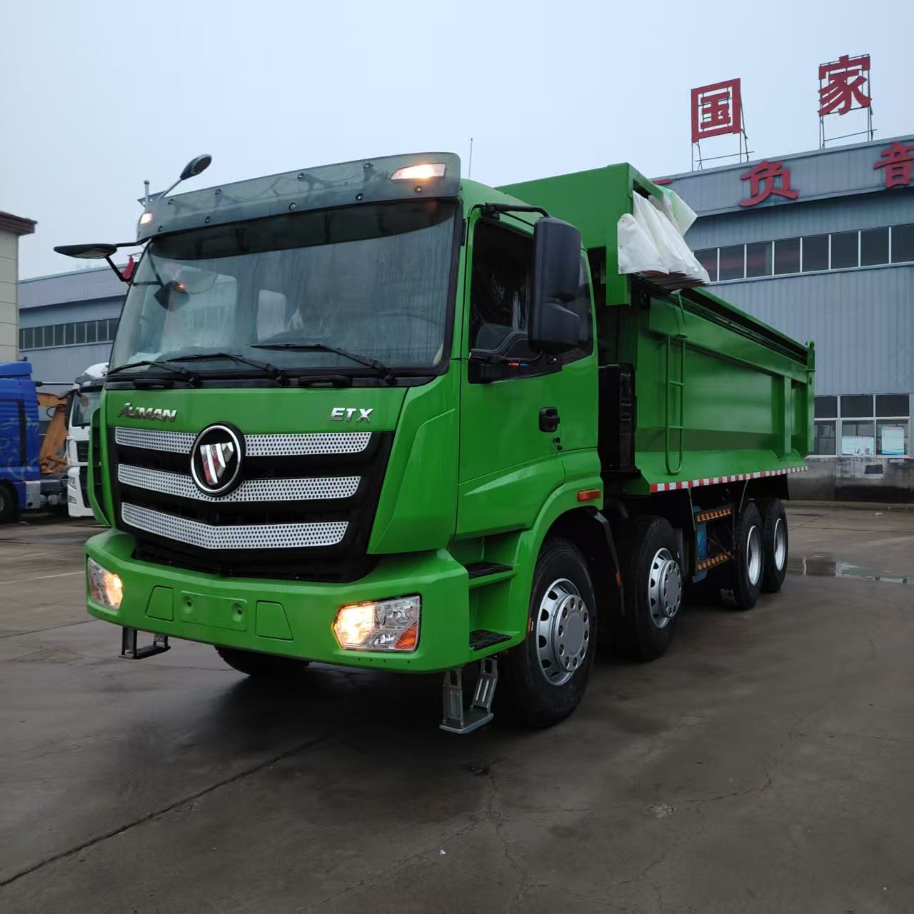 Foton AUMAN ETX 8x4 380 400hp Used Dump Truck Used U-Bucket Foton Dumper Tipper Truck Foton AUMAN ETX 8x4 380 400hp Used Dump Truck Used U-Bucket Foton Dumper Tipper Truck