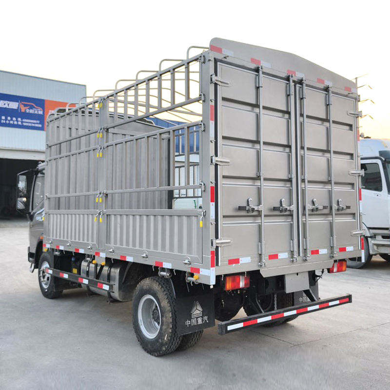 Single Row Fence Cargo Truck PRO Version Light TruckSinotruk HOWO Used Euro 3 Diesel 180HP 4X2 4.15m