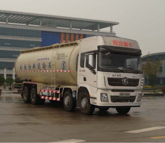 Used 2023 Shacman Powder Tank Truck Left-Hand Drive  8x4 Manual Transmission