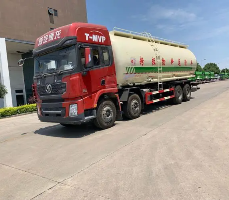 Used 2023 Shacman Powder Tank Truck Left-Hand Drive  8x4 Manual Transmission