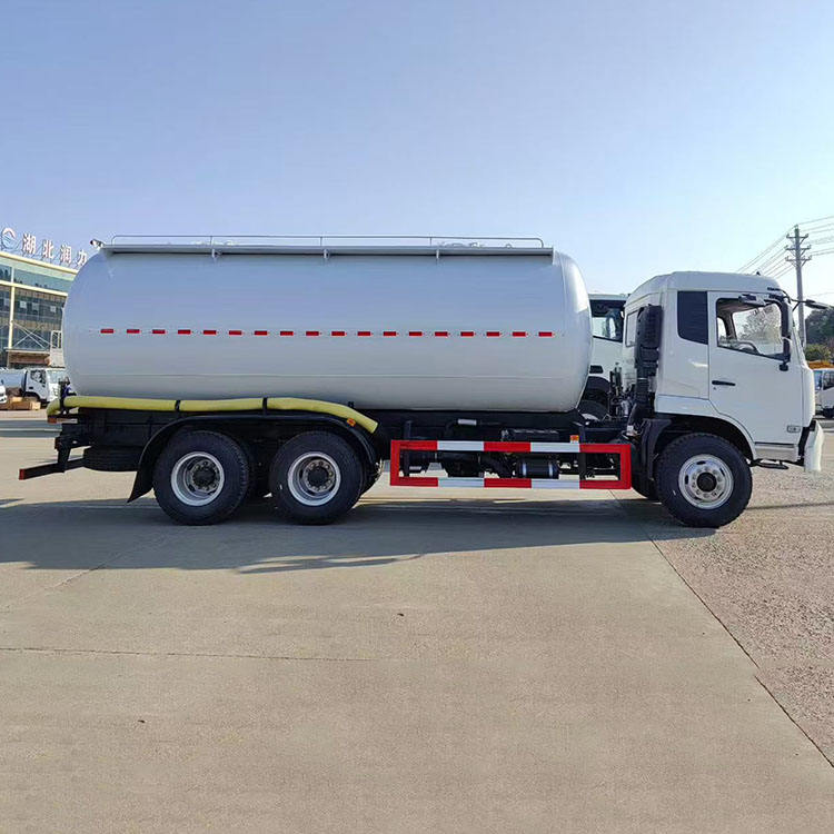 Custom 15m3 Bulk Cement Tanker Truck Dry Powder Cement Carrier Truck With Pneumatic Unloading for Construction Export
