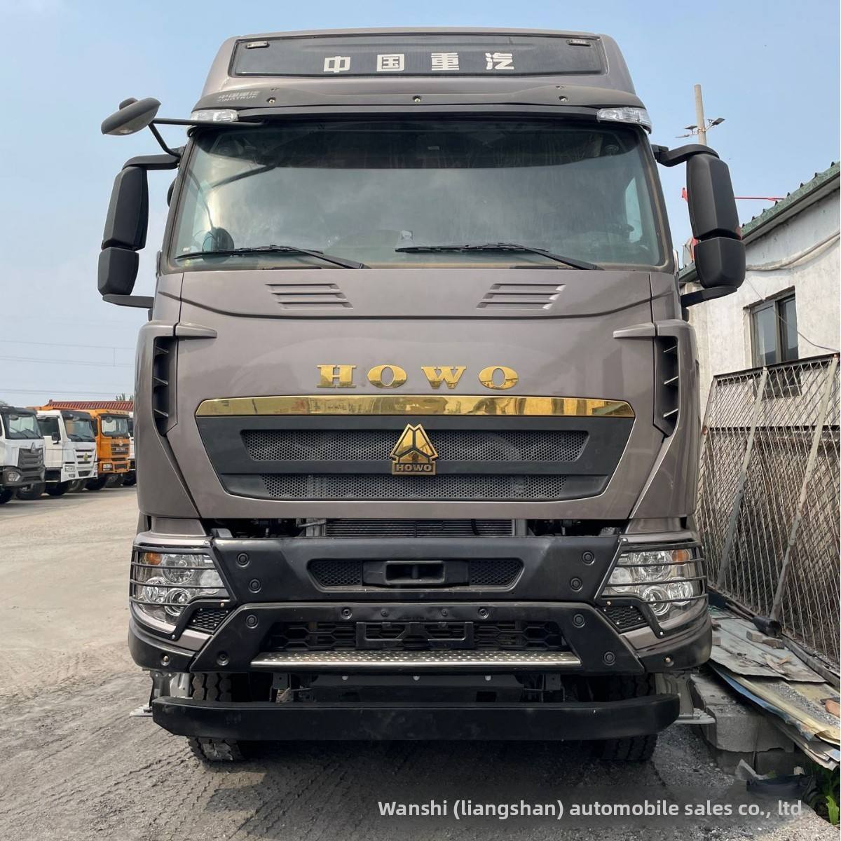 HOWO T7 T7H 500HP 540HP 570HP Tipper Truck HOWO High Quality Euro 2 3 30 Ton Mining Dump Trucks