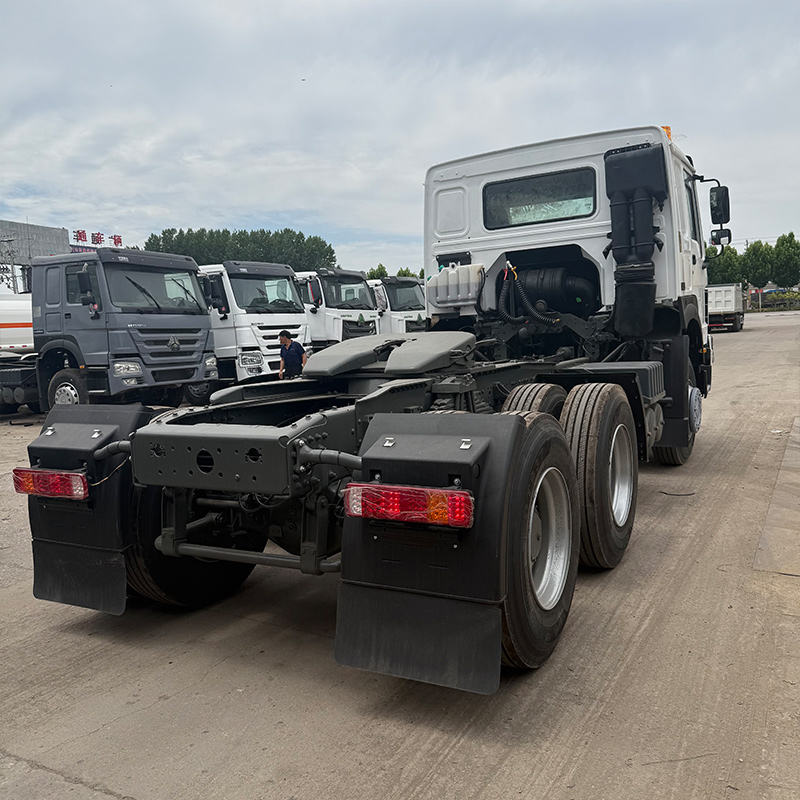 Used Howo 371 Tractor Truck Head 6x4 Heavy Duty Diesel Tractor Trucks RHD LHD Weichai Engine