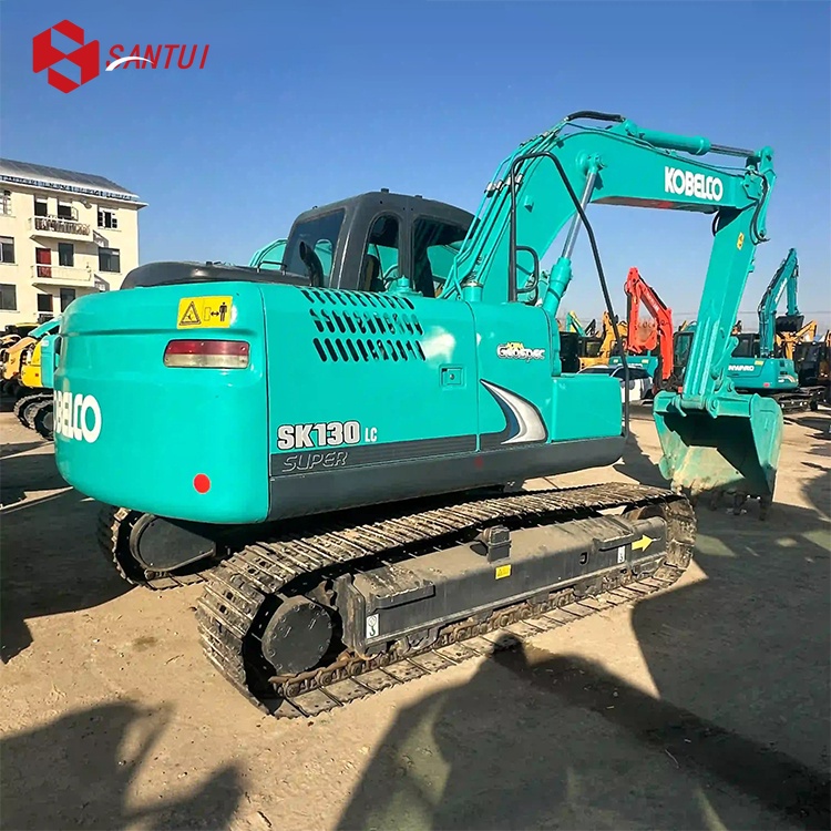 Versatile Used Kobelco SK130-8 Midi Crawler Digger Equipment