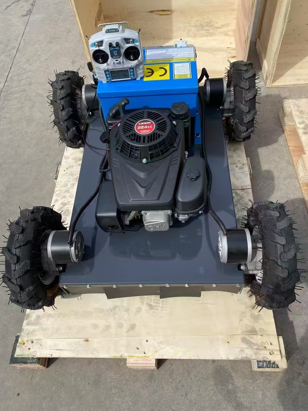 Remote-controlled Weeding Machine 224CC-550S