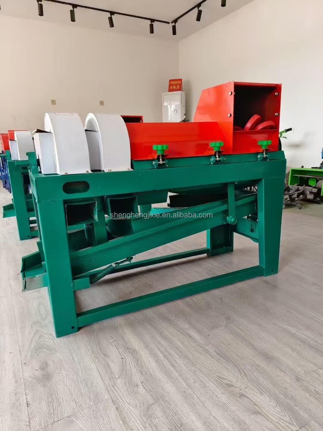 Corn Threshing Machine-3