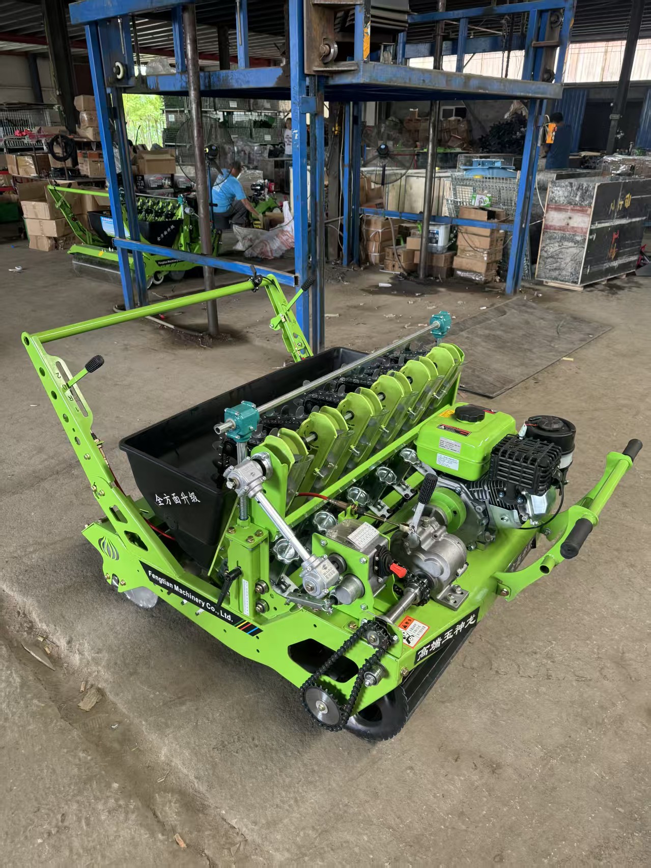 Garlic Sowing Machine-3