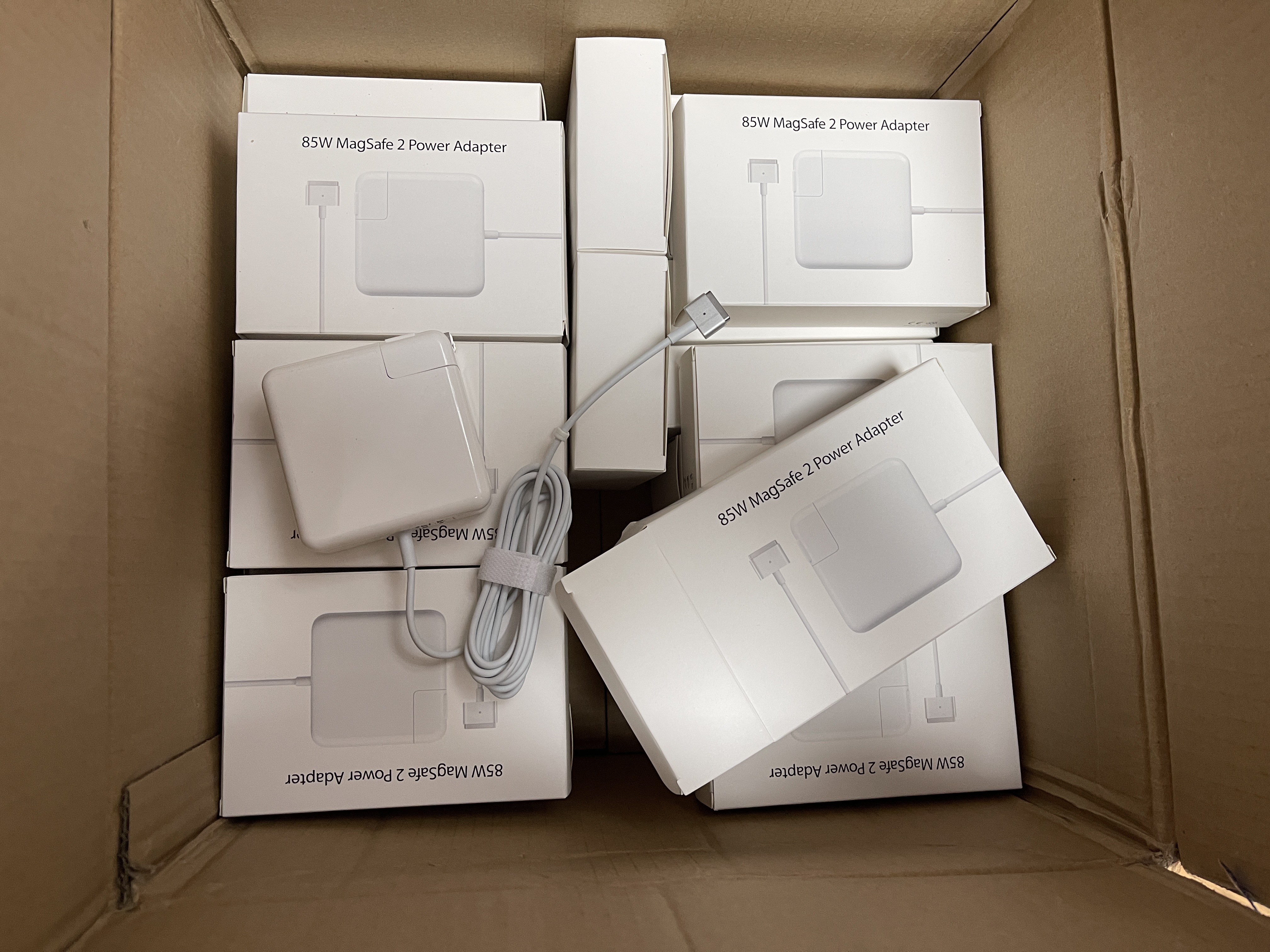 MacBook MagSafe 2 85W 充电器（美规 欧规 澳规 英规插头）