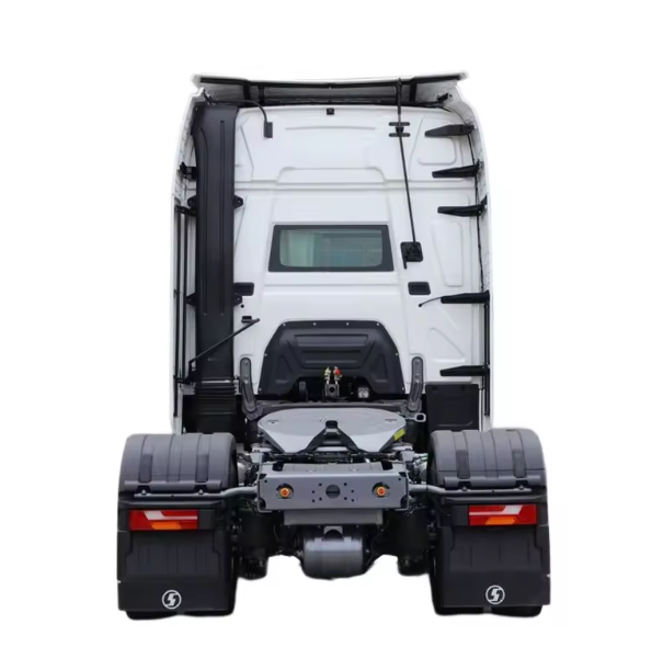 Cargo truck