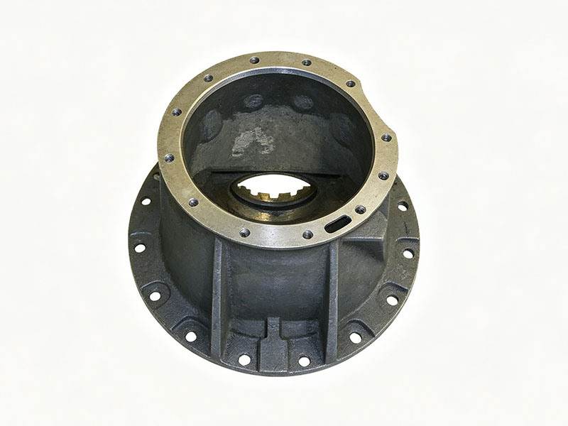 Rear axle main reduction housing