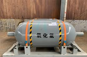 Highly toxic/corrosive HCl gas cylinders Highly toxic/corrosive HCl gas cylinders