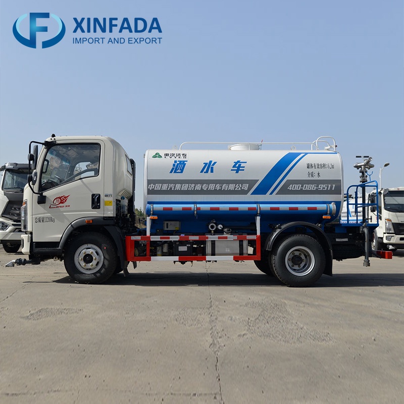 SINOTRUK HOWO Hanjiang 170 Horsepower 4x2 Drive Water Sprinkler Truck
