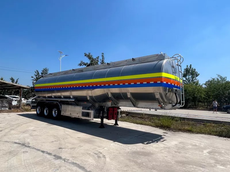 What are the ways to use Fuel Tank Trailer?