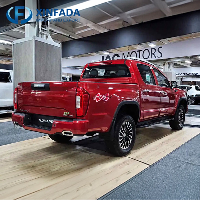 Foton Tunland G9 Long Box Double Cab 2.0T Diesel 163HP 2 Wheel Drive Manual Transmission