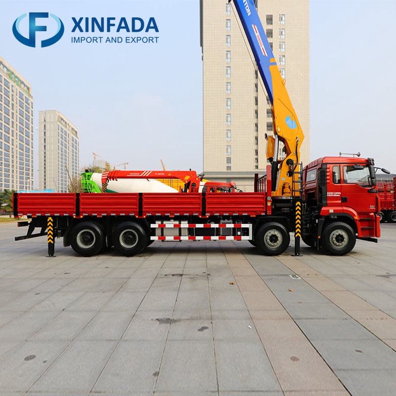 SHACMAN M3000S 340HP 8x4 Drive Crane Truck