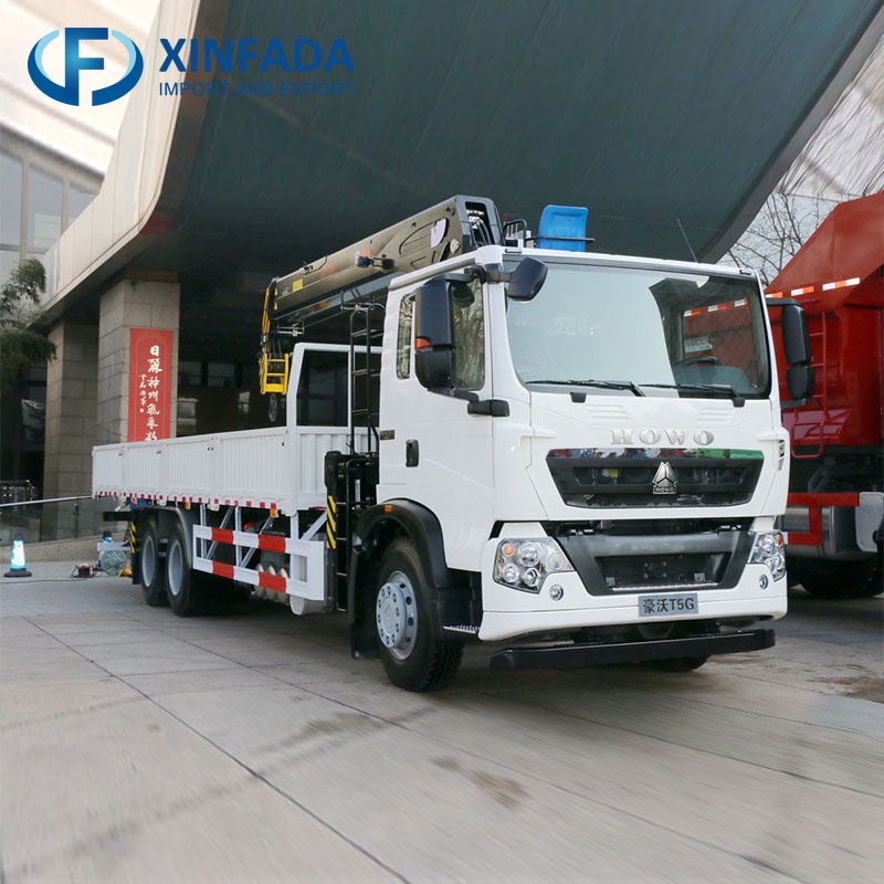 Sinotruk HOWO T5G 280HP 6x4 Drive Crane Truck