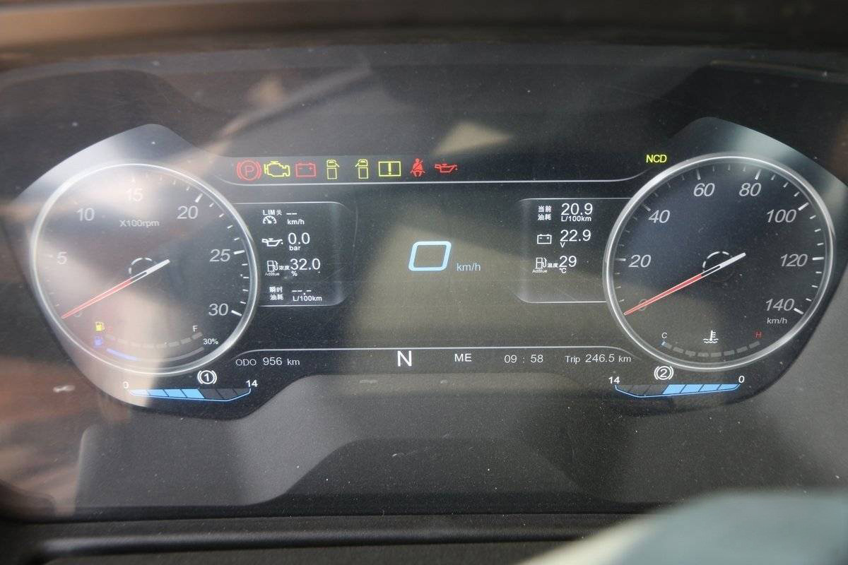 陕汽6 Which top-tier heavy-duty truck offers the most comfort? Jiefang, Dongfeng, Sinotruk, Shacman, or Foton?
