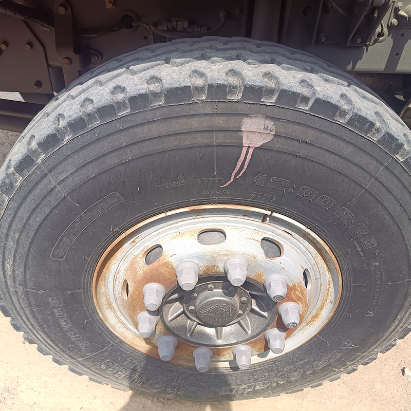 Camion lourd Sinotruk Hohan J5G d'occasion, 340 ch, 6X4, benne basculante