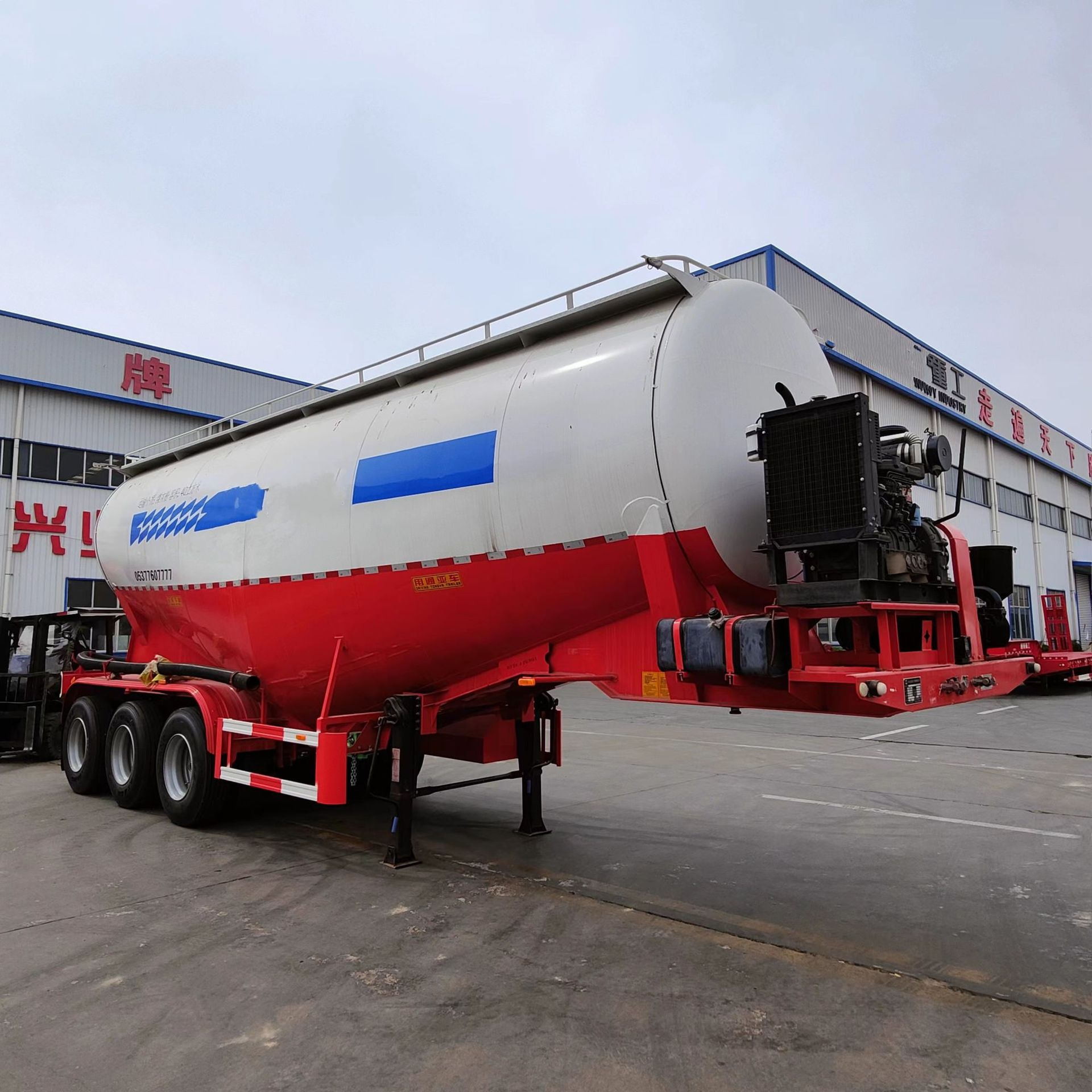Dans Shape 60cbm Bulk CementTanker