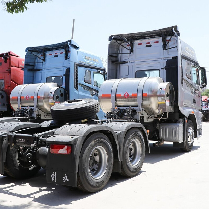 Camion lourd Faw J7 d'occasion, 600 ch, 6X4, tracteur à transmission automatique au GNL