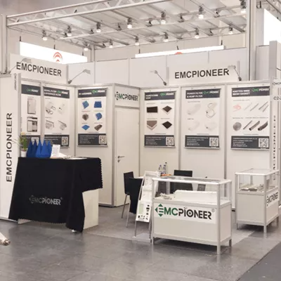 Participate in the exhibition