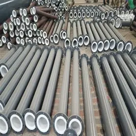 أنابيب مبطنة بالفولاذ الكربوني والبلاستيك