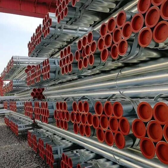 Tubo de acero galvanizado revestido de plástico