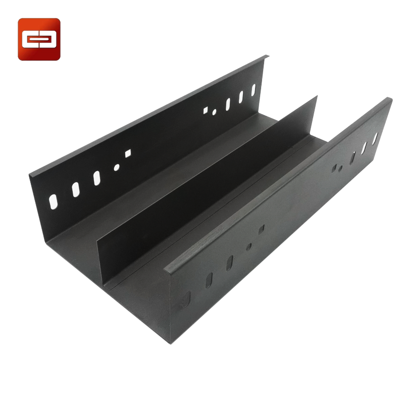 قناة الكابلات الفولاذية المجلفنة بالغمس الساخن للأسلاك الصناعية